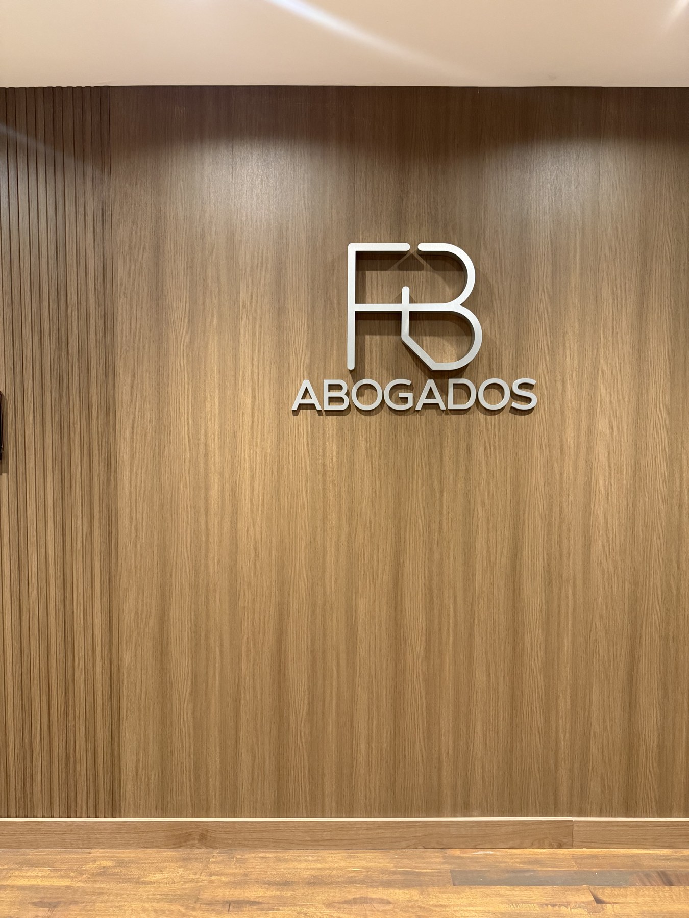 Palmas 555 — Oficinas